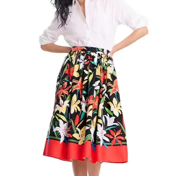 Kate Spade Summer Lilies Floral Skirt NWT Size S - Picture 2 of 9